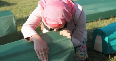 55acd287-ad6c-4a26-b493-2e7b0a0a0a6d-kolektivna-dzenaza-prijedor-preview